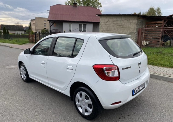 Dacia Sandero cena 29900 przebieg: 58000, rok produkcji 2016 z Rzeszów małe 106